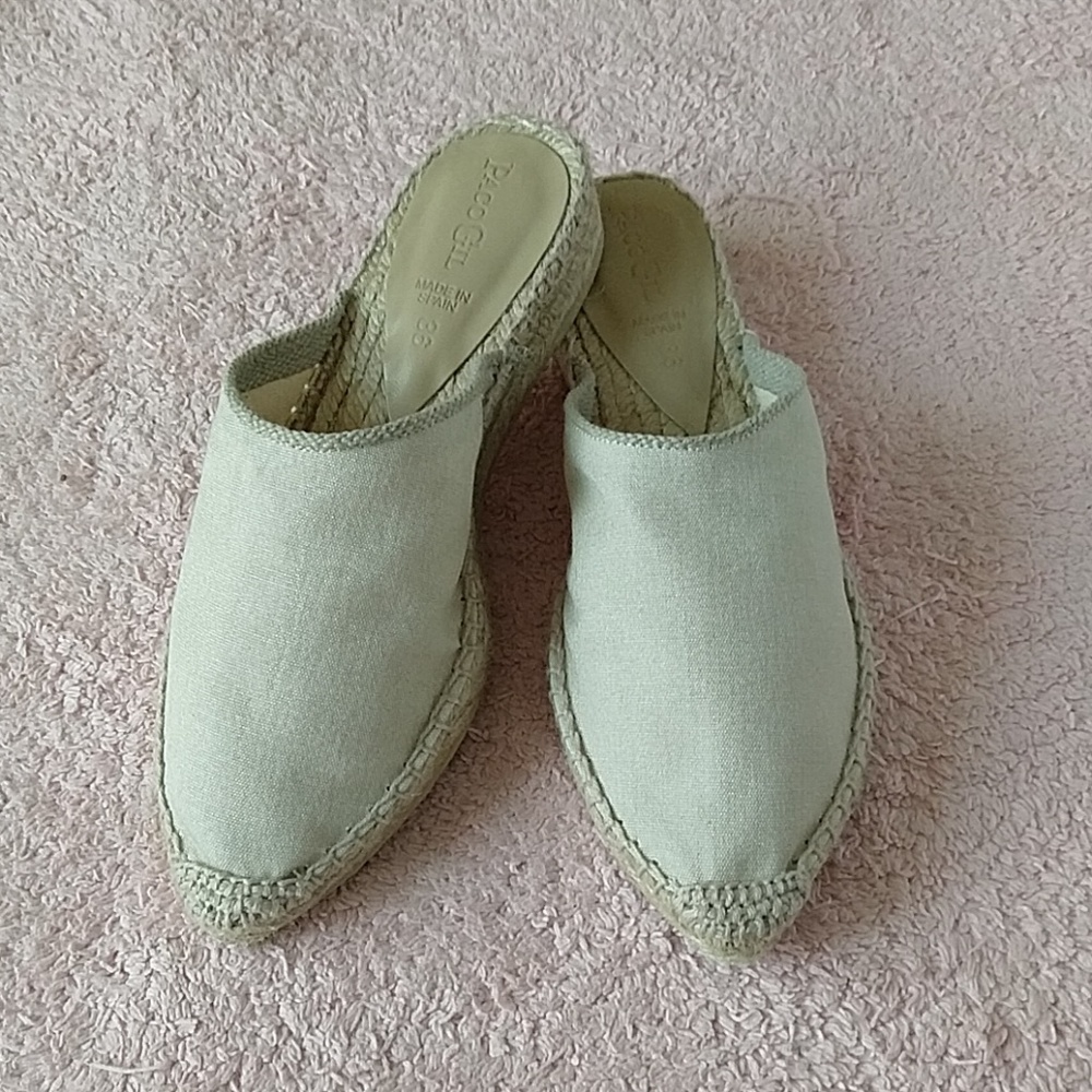 Pointy Canvas Espadrilles Slip Ons